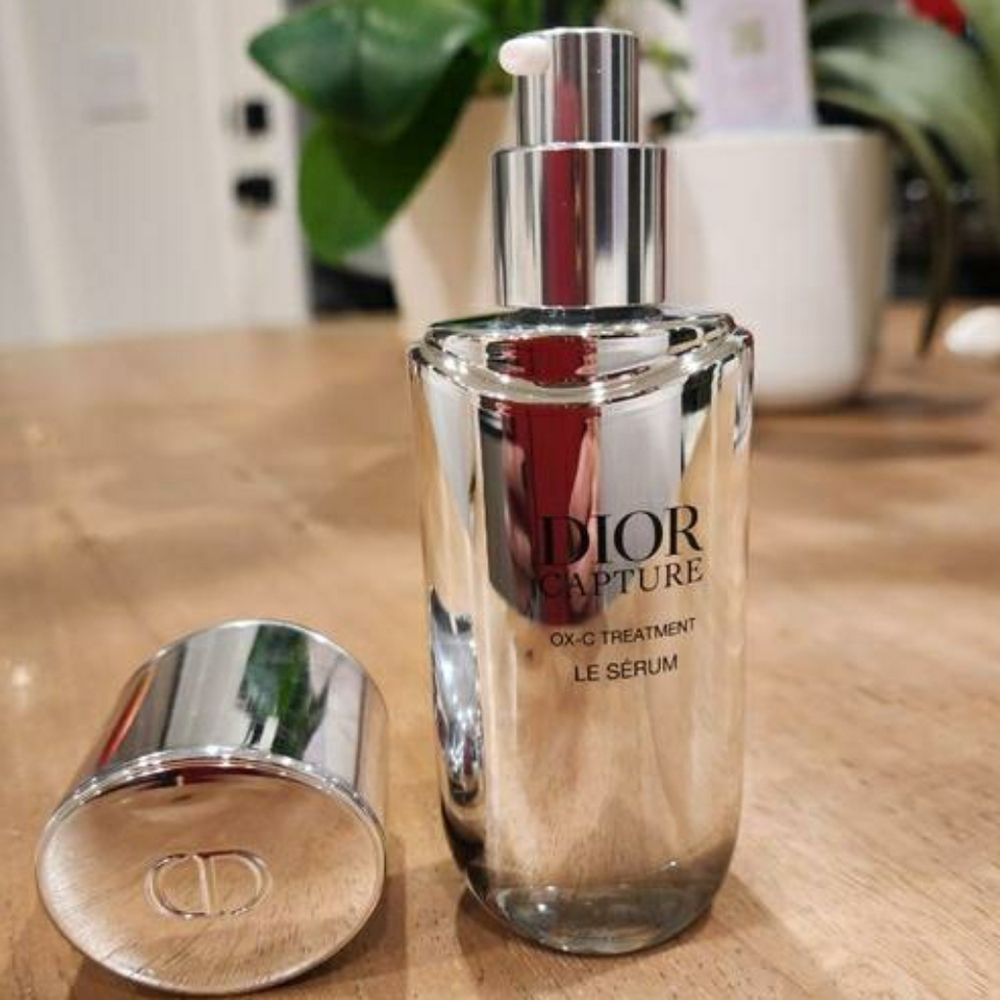 🍑Skin Need🍑BNIB DIOR 1.0 OZ Dior CAPTURE TOTALE LE SÉRUM Face Serum!$160Ret! - Picture 2 of 11